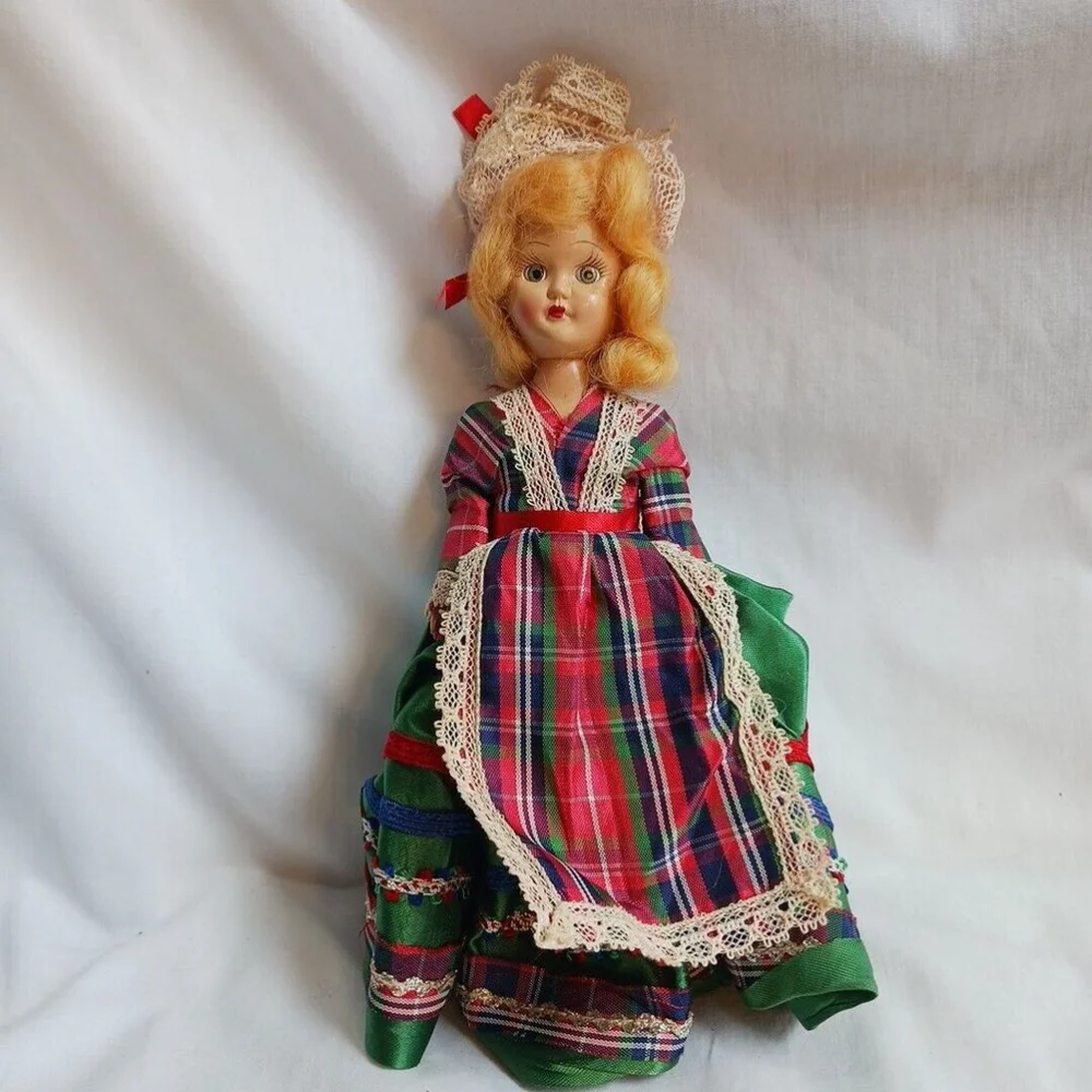 Vintage 1950s Sleepy Eye Doll Red Green Plaid 8 Inch
